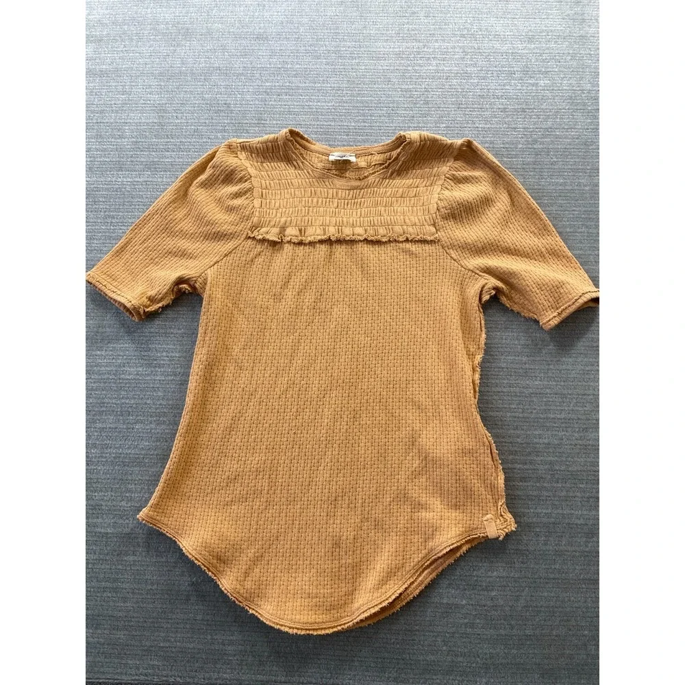 Free People We the Free T Shirt Women M Care Delicious Top Crew‎ Neck Smocked